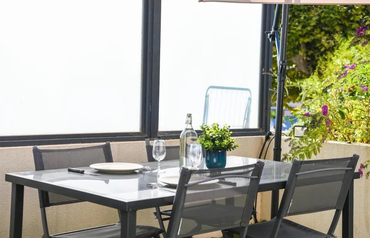 Superbe Appartement Avec Terrasse, Piscine & Parking Prive A Marsilya Dış mekan fotoğraf